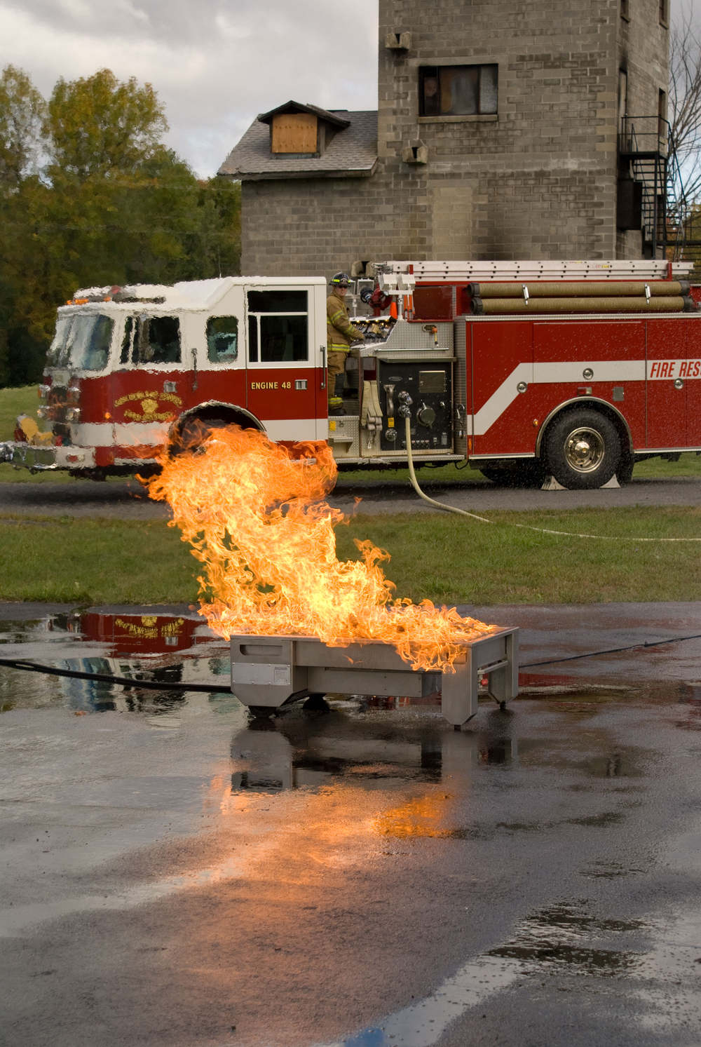 Magnum Hose Line and Fire Extinguisher Trainer Plus Package| Fire-End